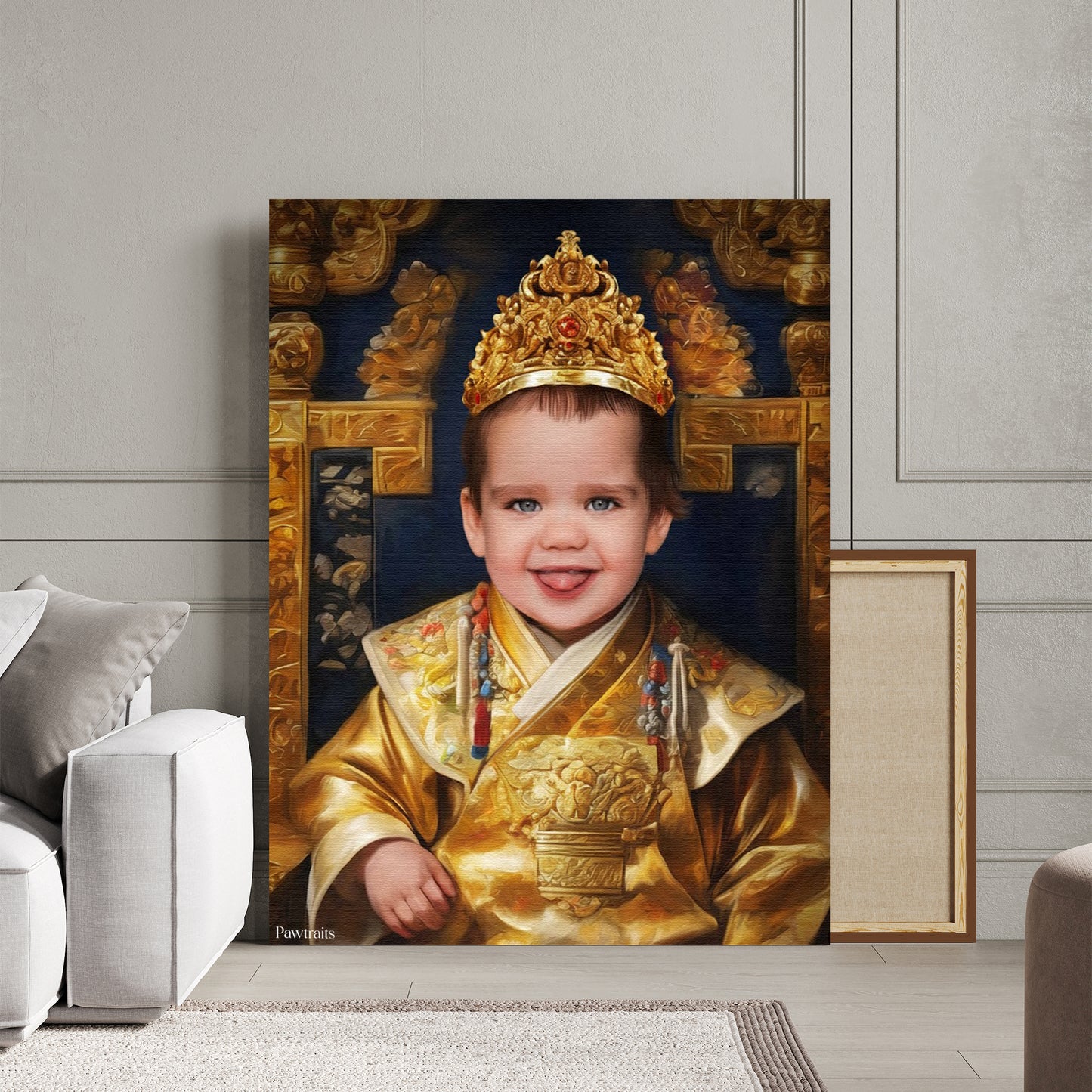 Golden Baby Crown – Персонализиран детски портрет на канвас
