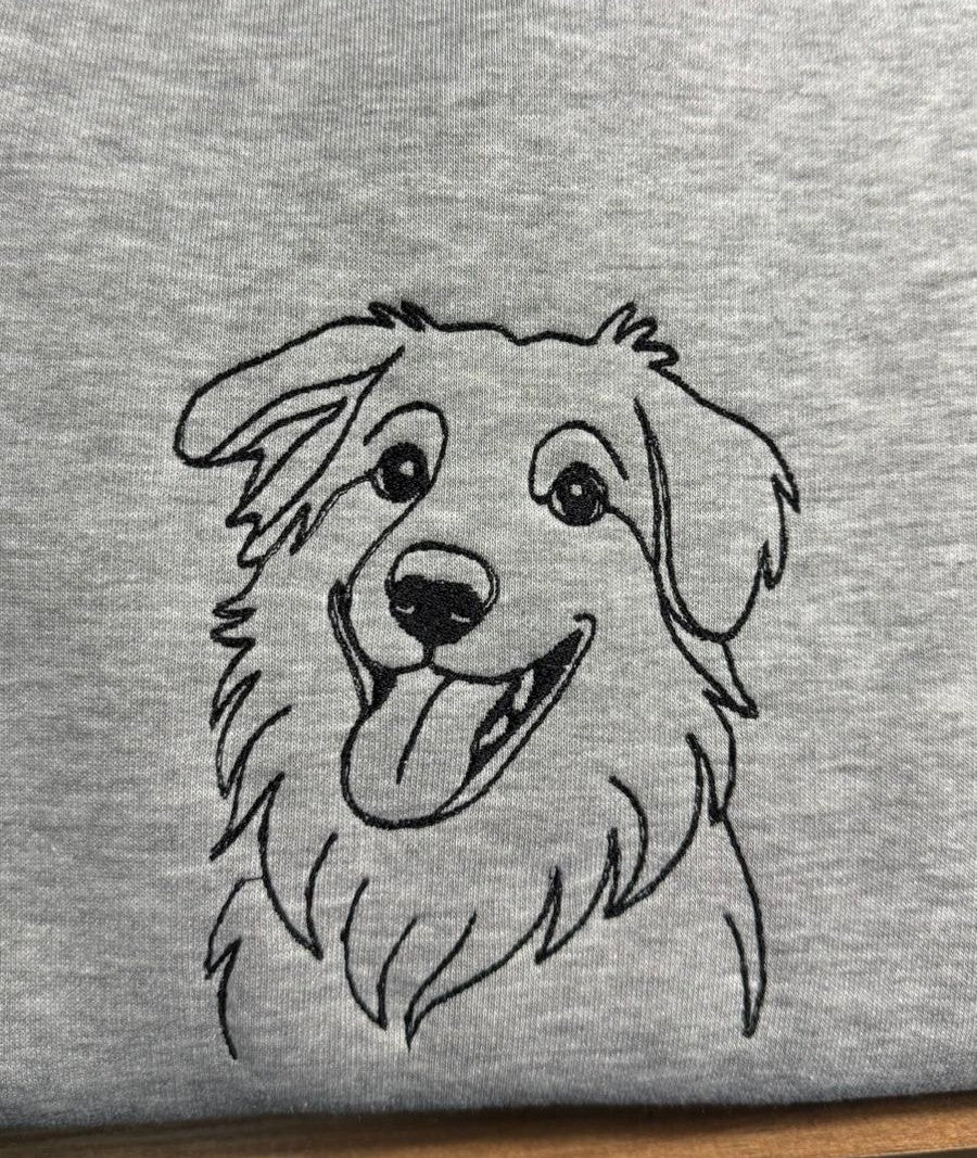 Персонализиран везен дуксер со Вашиот миленик - One-line Art (Контури)